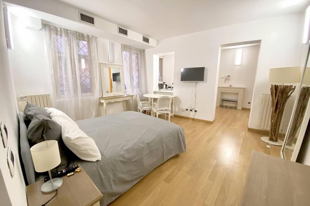 Boutique Apartment In Milano Center: Duomo Scala Milão Exterior foto