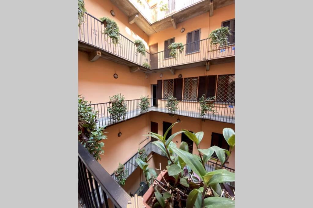 Boutique Apartment In Milano Center: Duomo Scala Milão Exterior foto